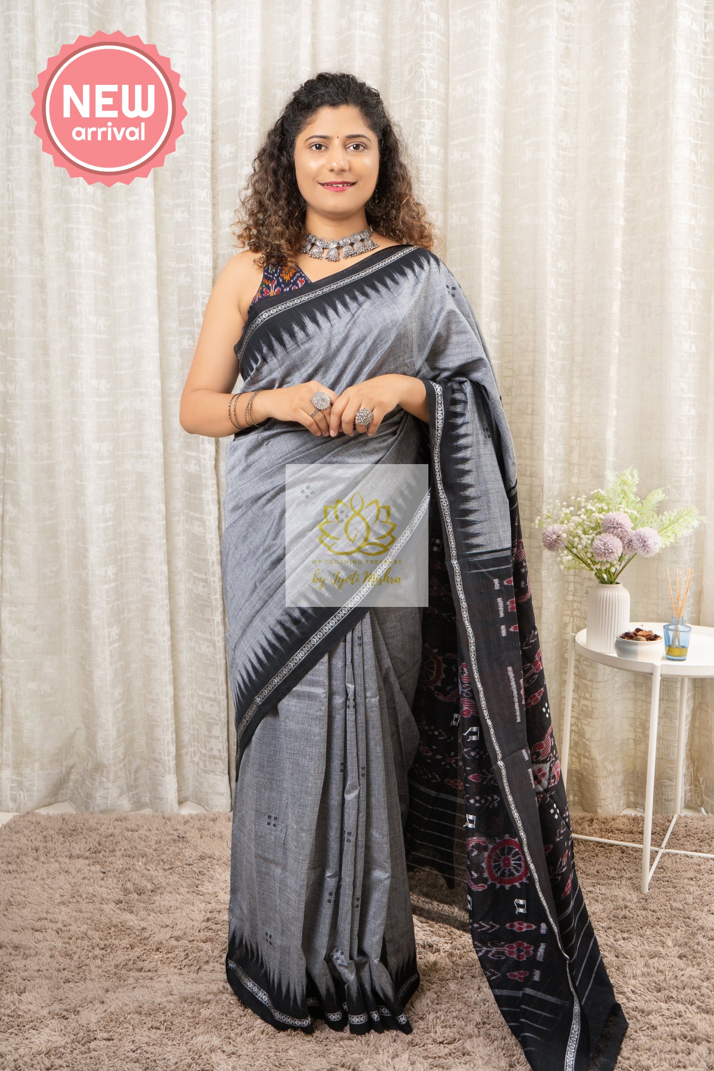 Ek Phulia Cotton Saree- Grey Saree