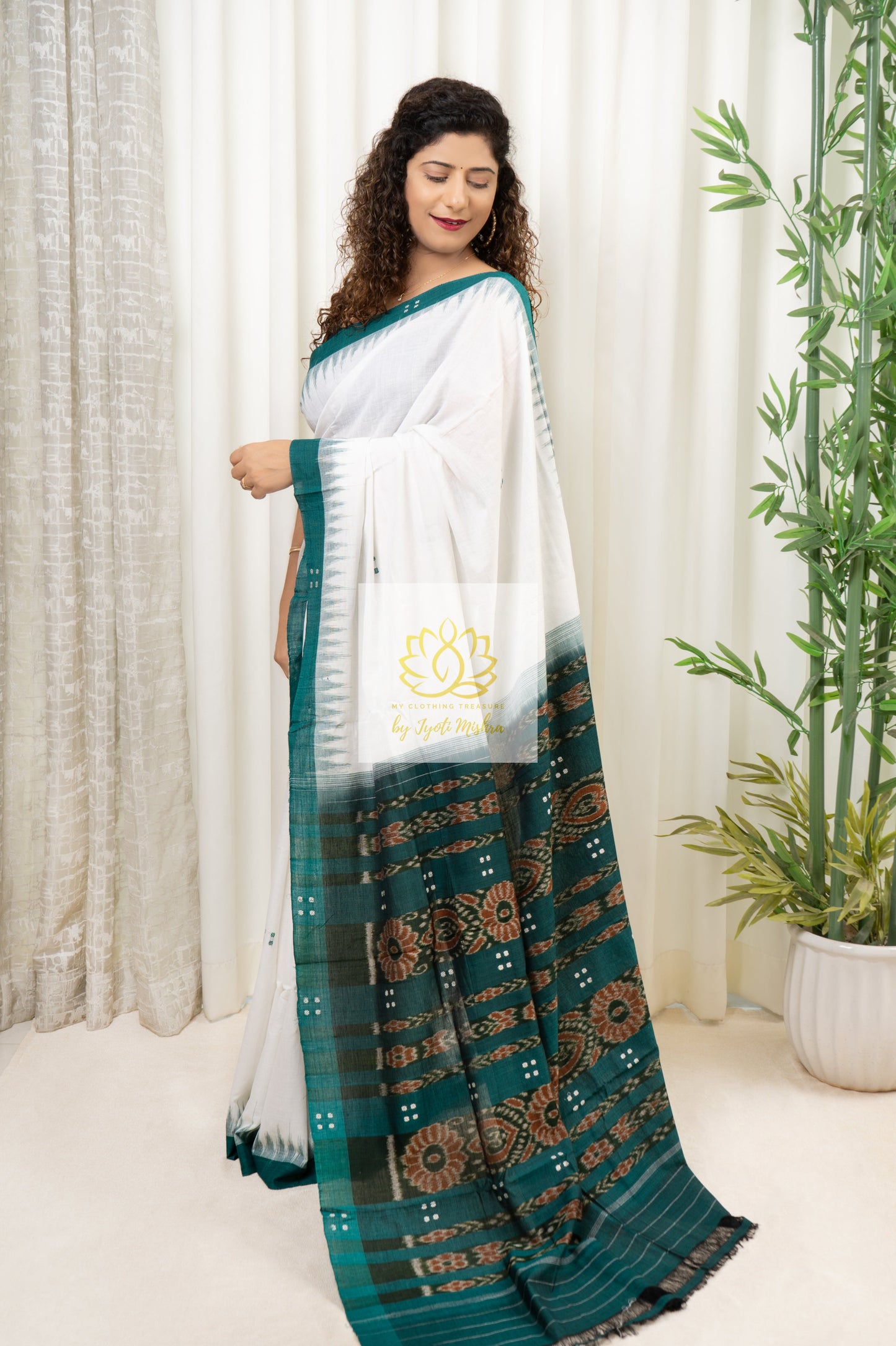 Ek Phulia Cotton Saree-White Green Saree