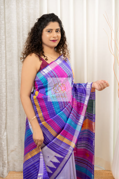 Exclusive Double Pallu Berhampuri Pure Silk Patta Saree - Grey Saree