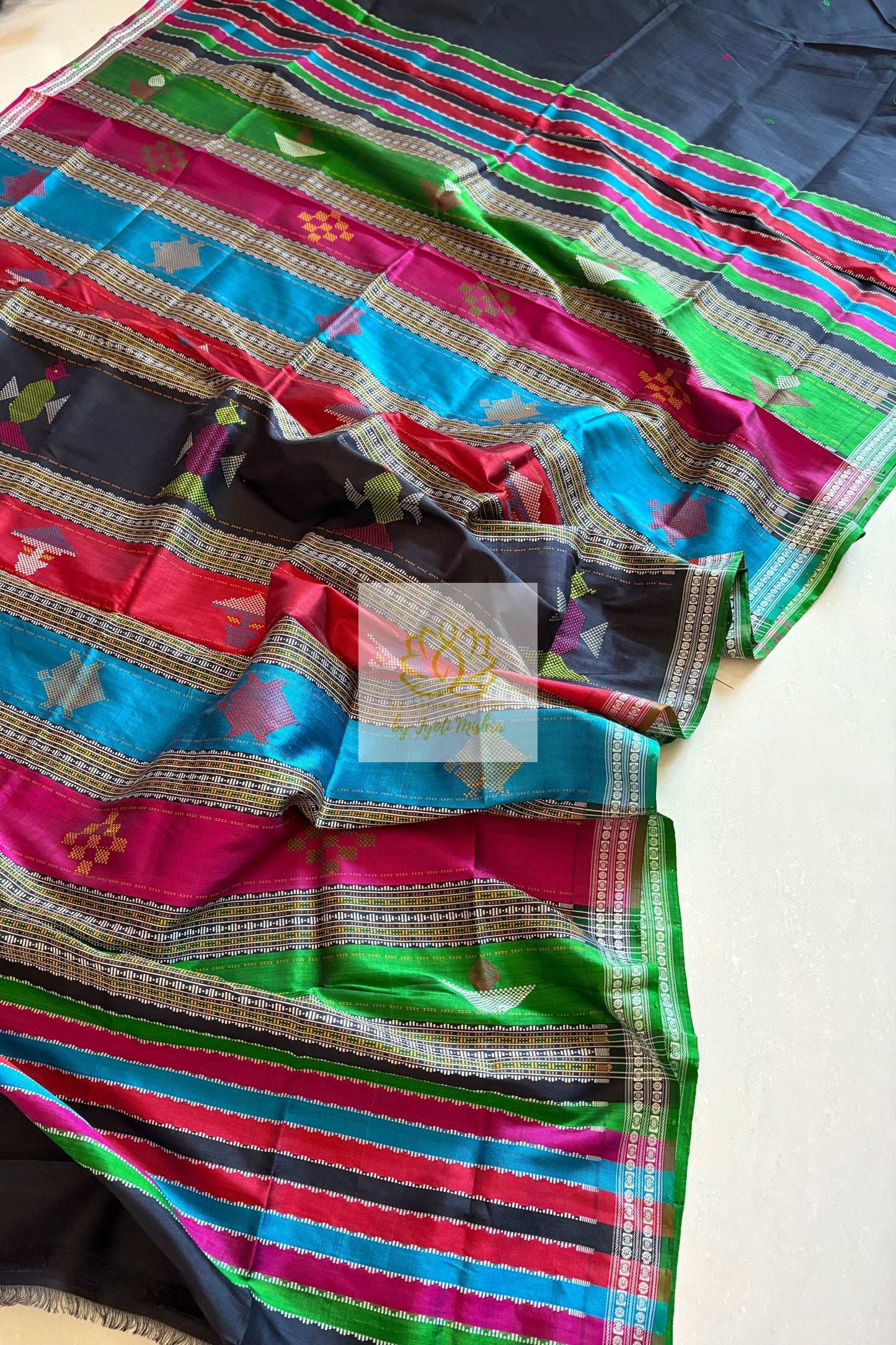 Exclusive Ganga Jamuna Border Double Pallu Berhampuri Pure Silk Patta Saree - Black Saree