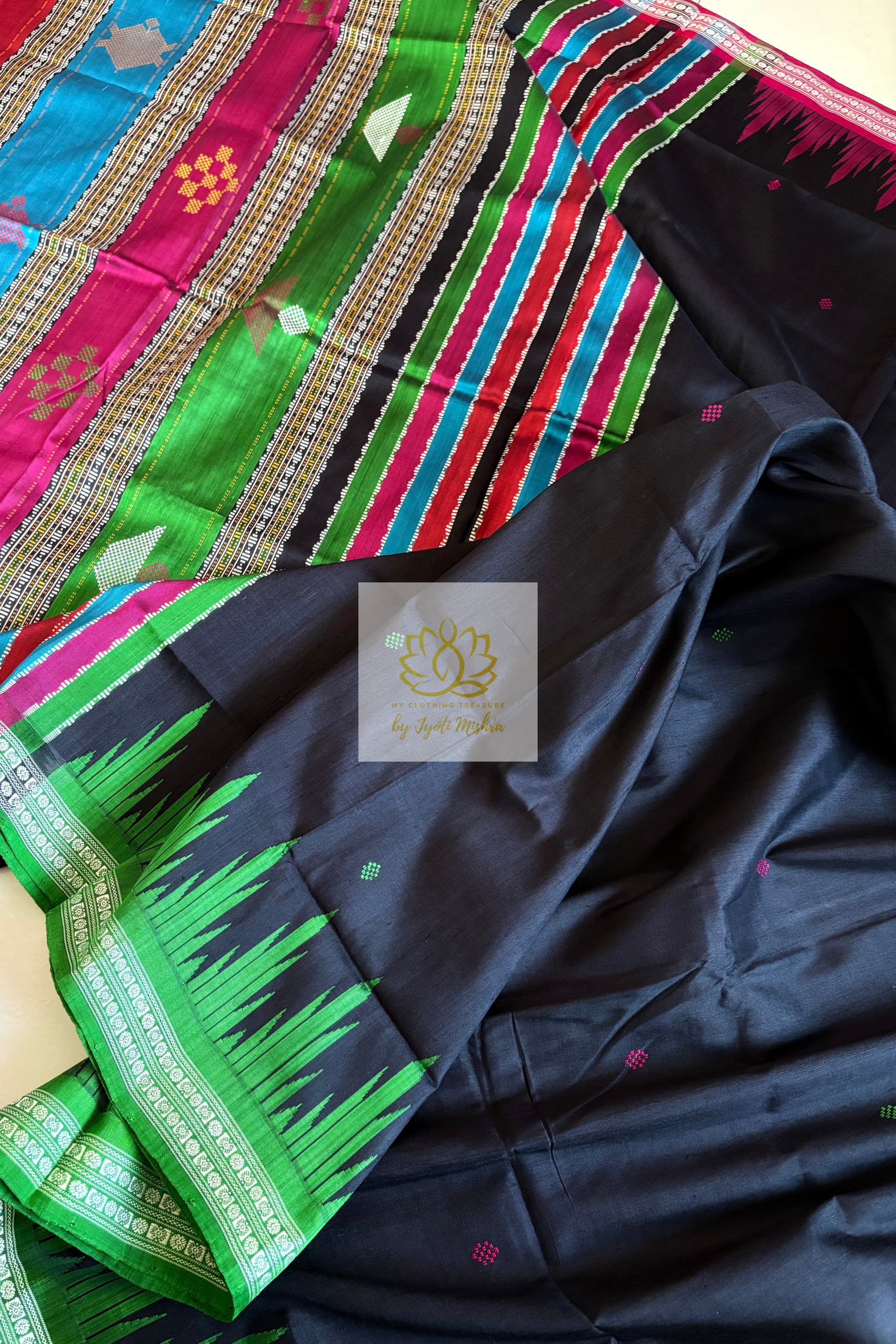 Exclusive Ganga Jamuna Border Double Pallu Berhampuri Pure Silk Patta Saree - Black Saree