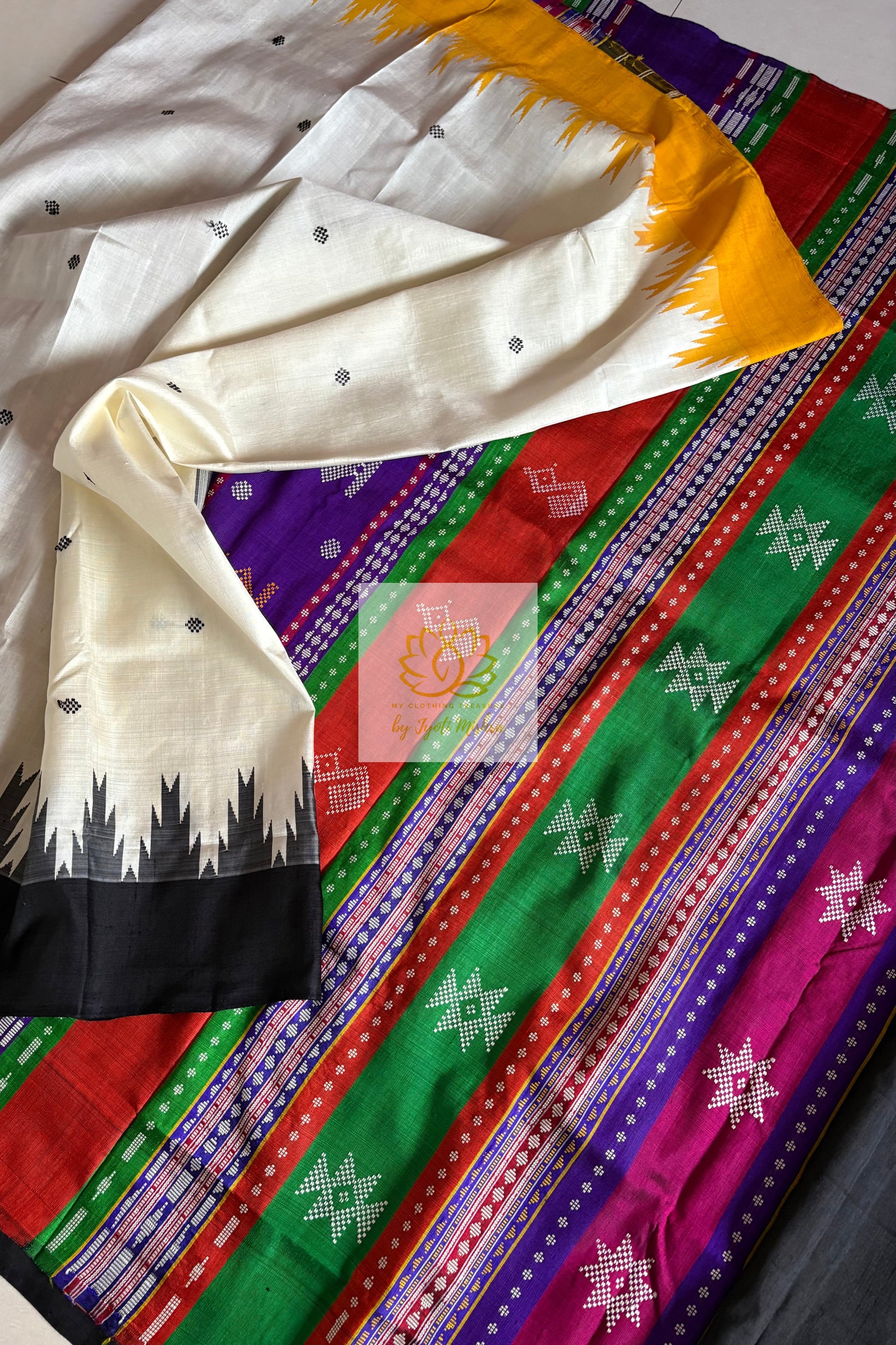 Exclusive Ganga Jamuna Border Double Pallu Berhampuri Pure Silk Patta Saree - Off White Saree