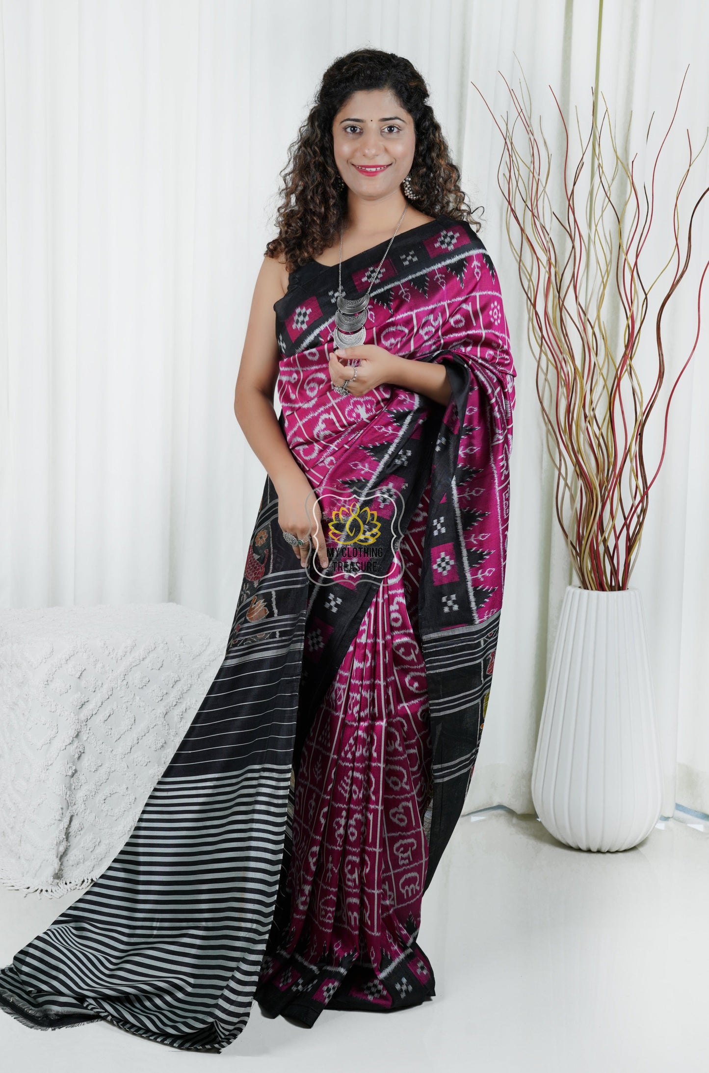 Exclusive Odisha Ikkat Khandua Silk Saree- Varnamala Wine Pink 2 Saree