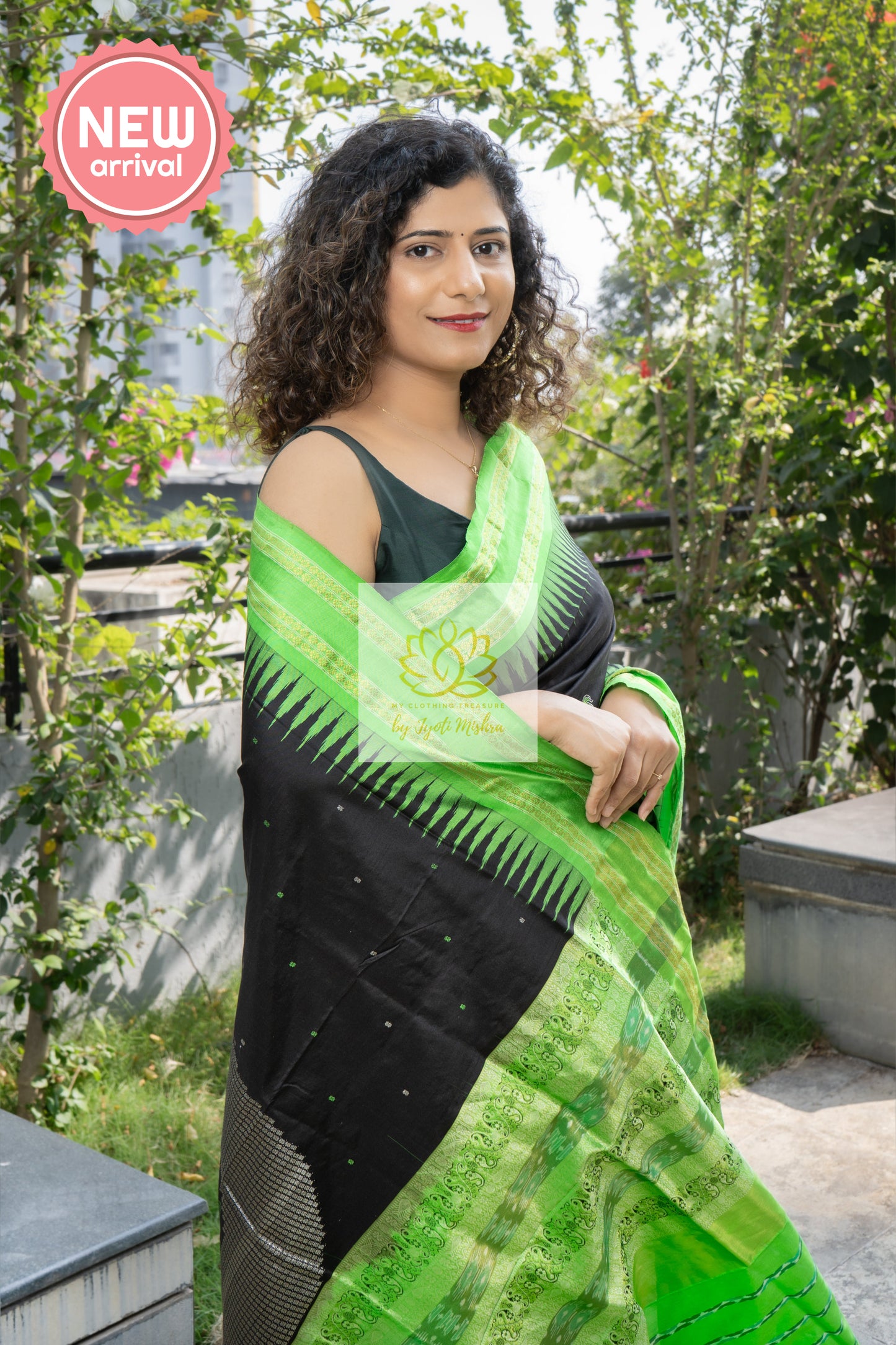 Exclusive Sambalpuri Bomkei Pure Silk Tissue Palla Saree- Black-Green Saree