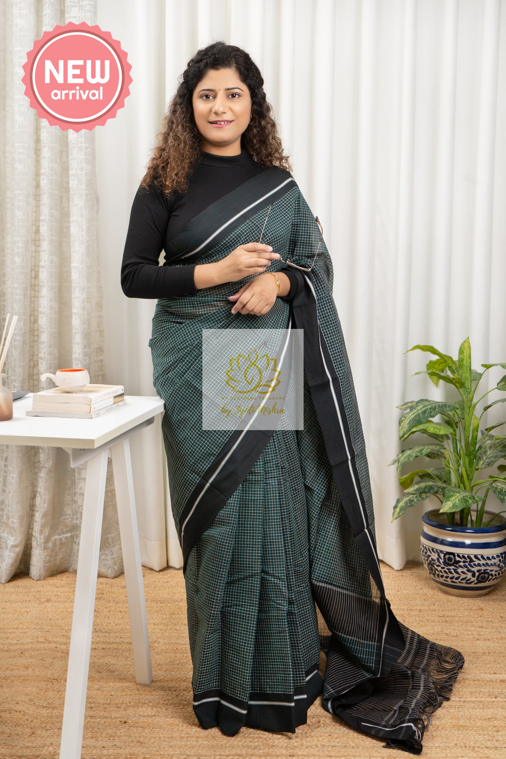 Green Patteda Anchu Cotton Saree With Border