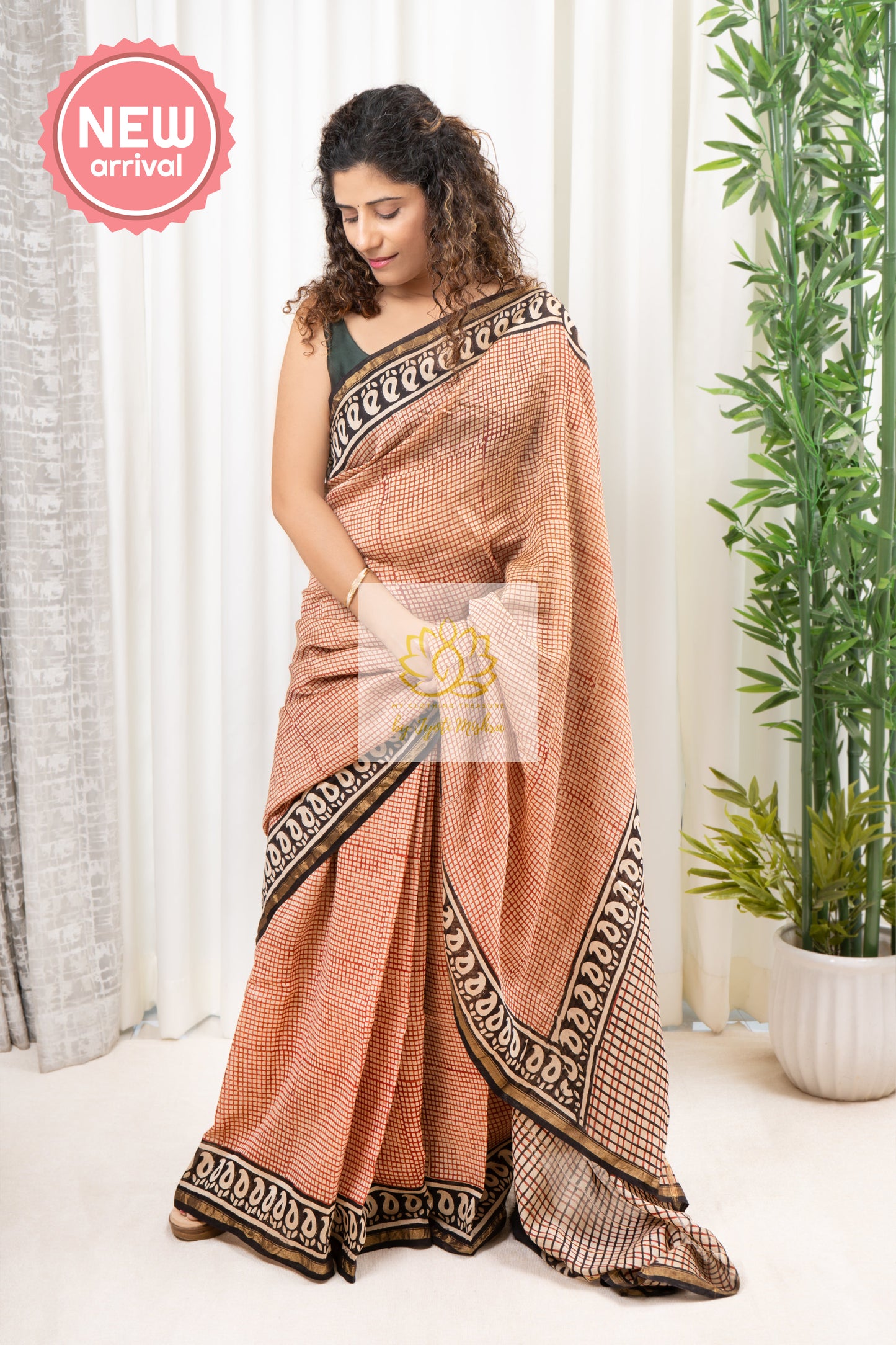 Hand Block Print On Chanderi Silk-Cotton Saree - Beige