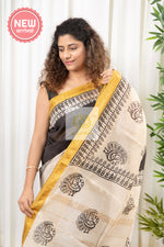 Load image into Gallery viewer, Hand Block Print On Maheshwari Silk-Cotton Saree - Back And Beige
