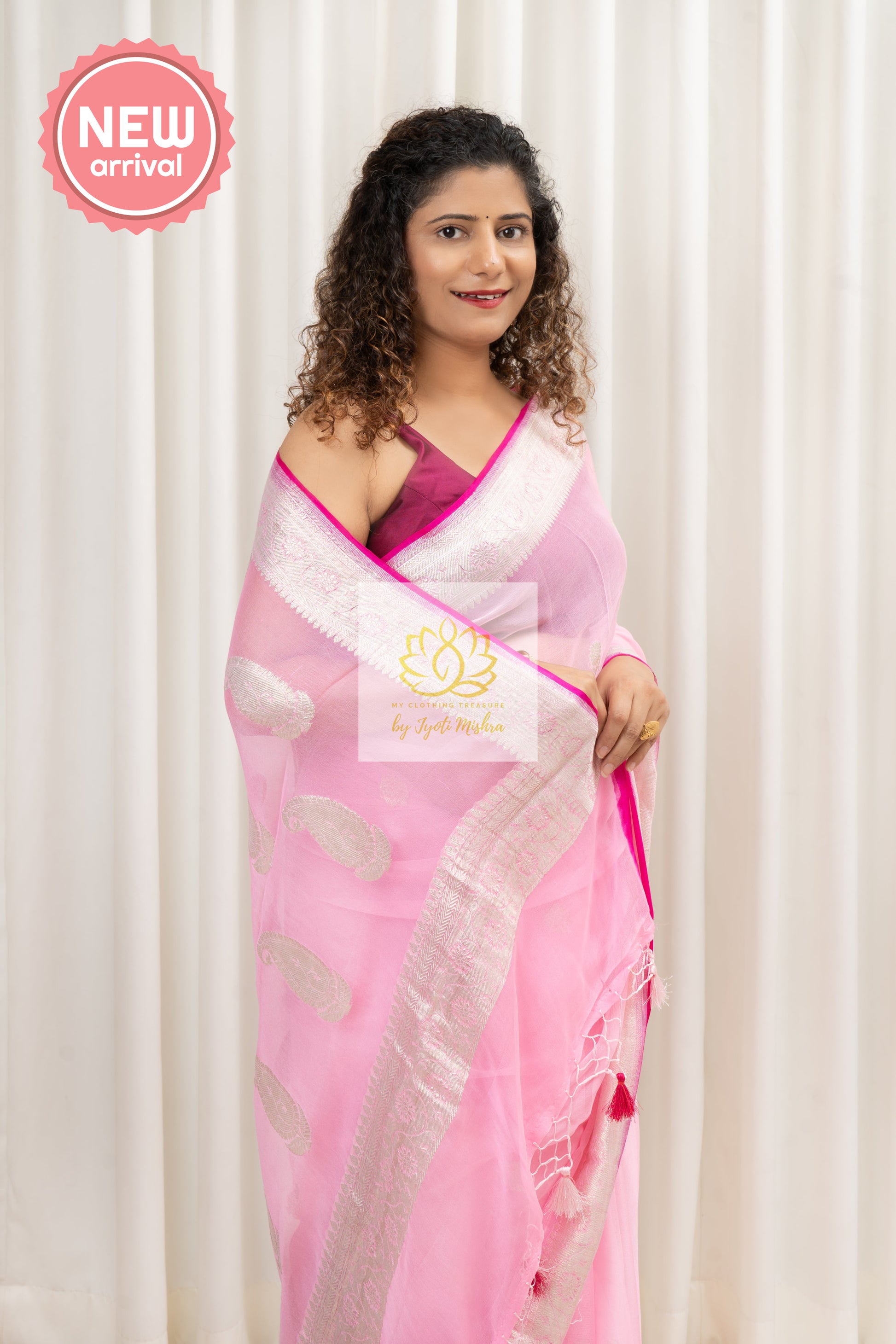 Handwoven Banarasi Khaddi Chiffon Saree- Pink Saree