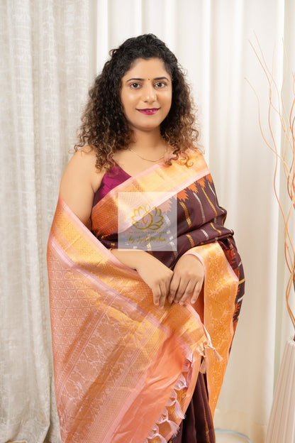 Handwoven Gadwal Pure Silk Saree - Deep Coffee Brown Saree