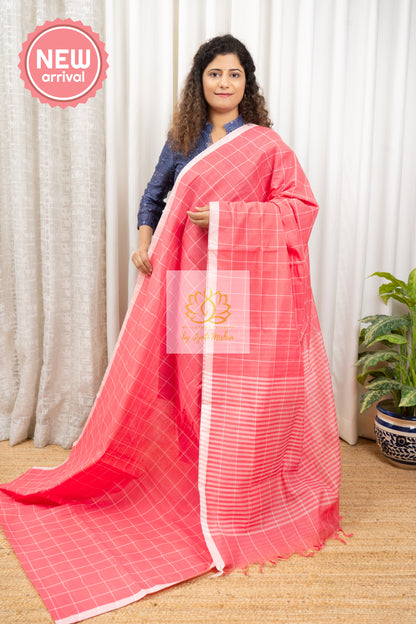 Handwoven Mangalagiri Cotton Checks Saree- Peachy Pink