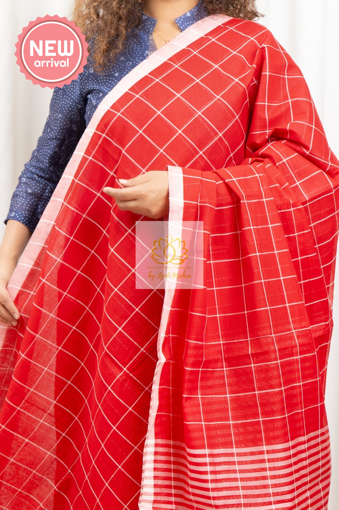 Handwoven Mangalagiri Cotton Checks Saree- Red