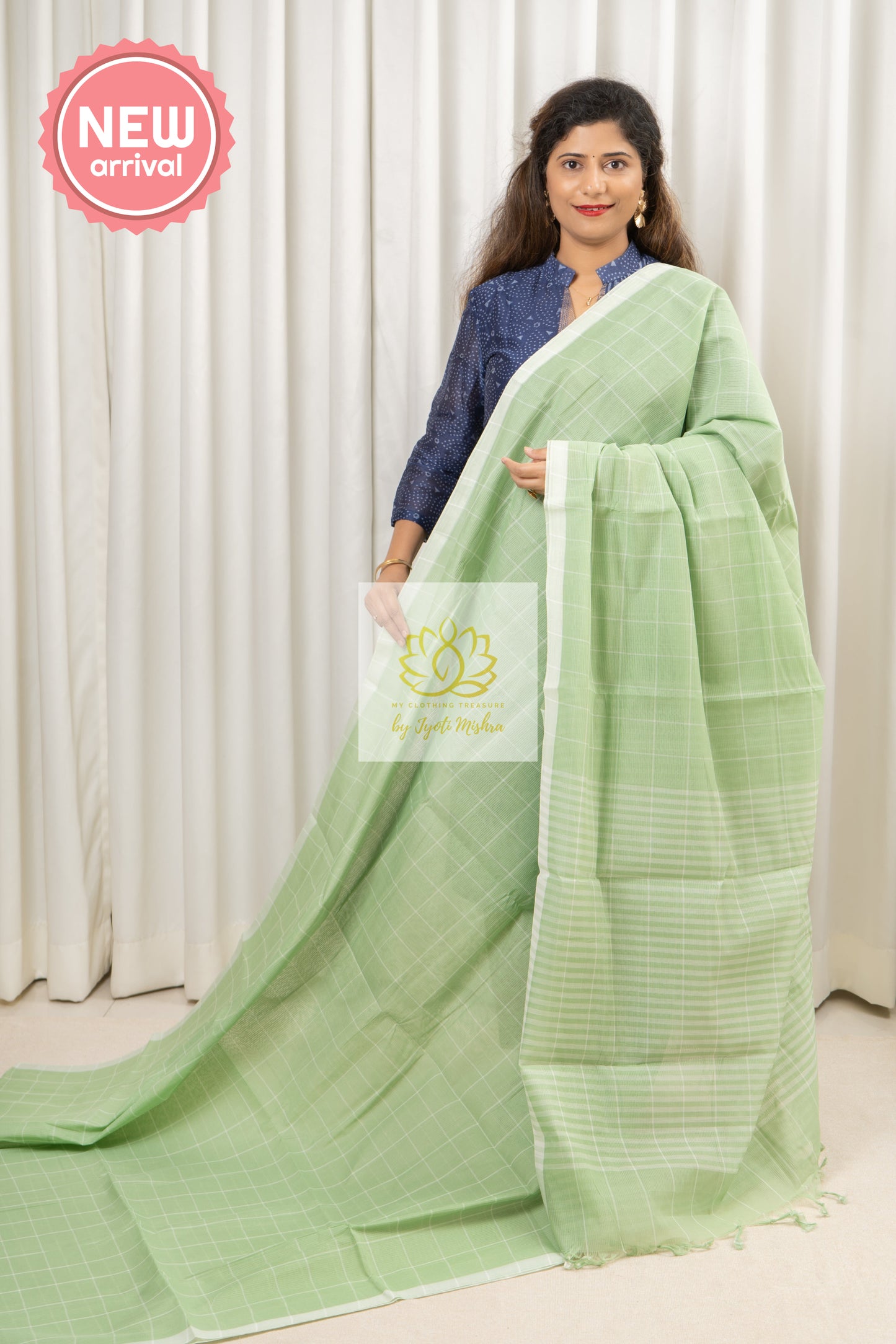 Handwoven Mangalagiri Cotton Checks Saree- Sage Green