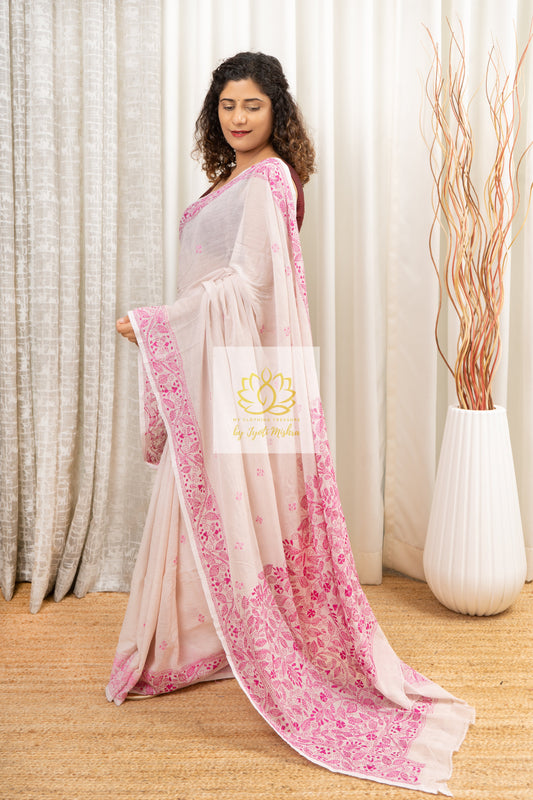 Handwoven Mulmul Kantha Saree- Champaign