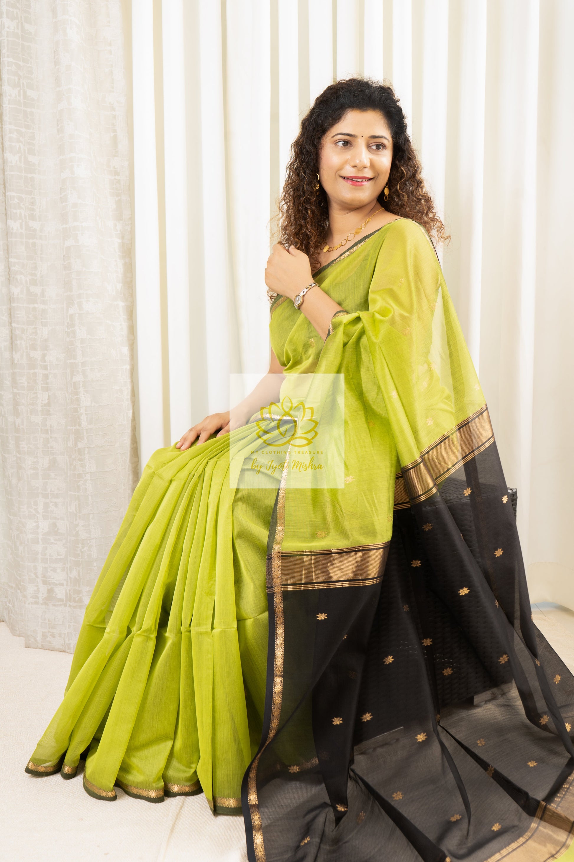 Maheshwari Silk Cotton Saree - Lime Green