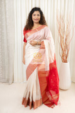 Load image into Gallery viewer, Maheshwari Silk Cotton Saree - Off White
