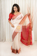 Load image into Gallery viewer, Maheshwari Silk Cotton Saree - Off White
