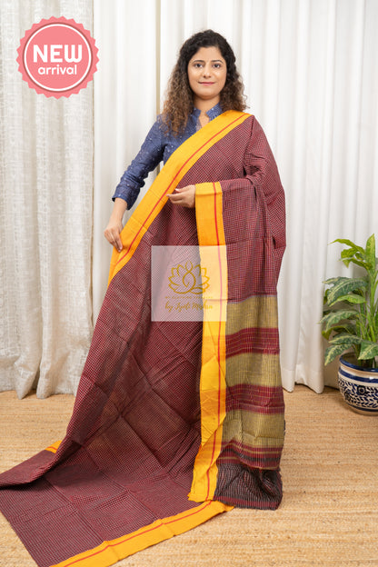 Maroon Patteda Anchu Cotton Saree With Yellow Border