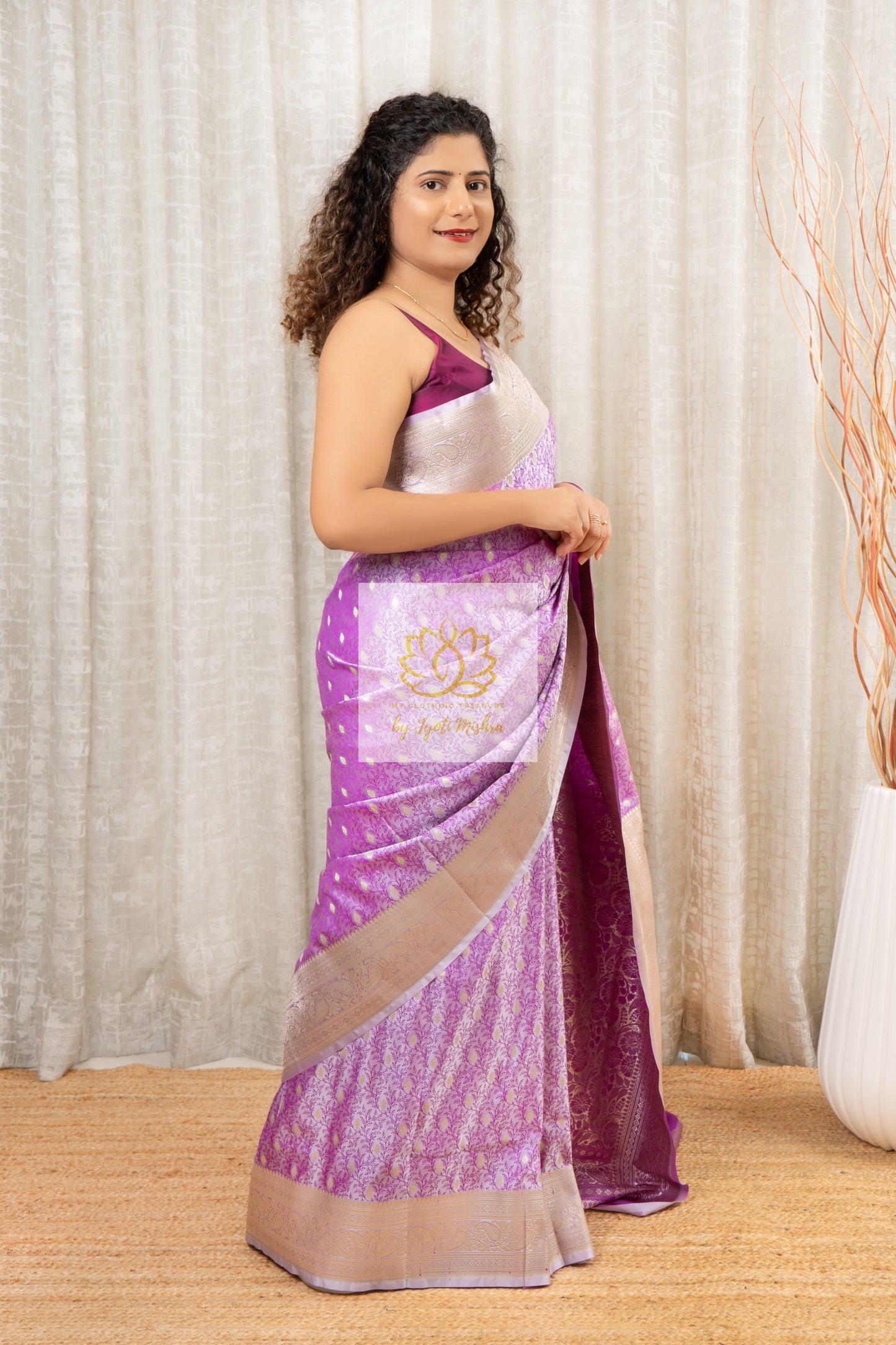 Mashru Silk Banarasi - Lavender Saree