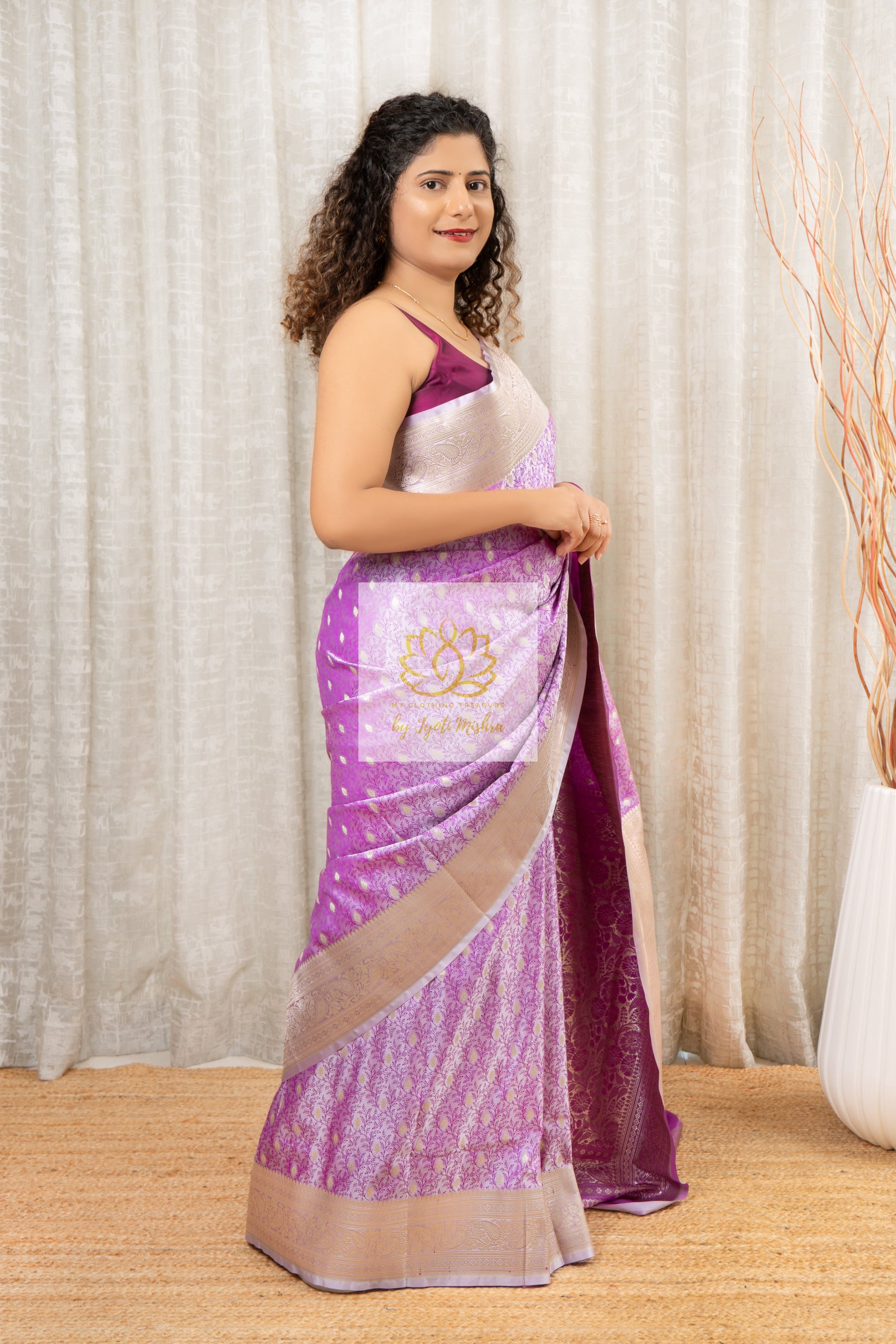 Mashru Silk Banarasi - Lavender Saree