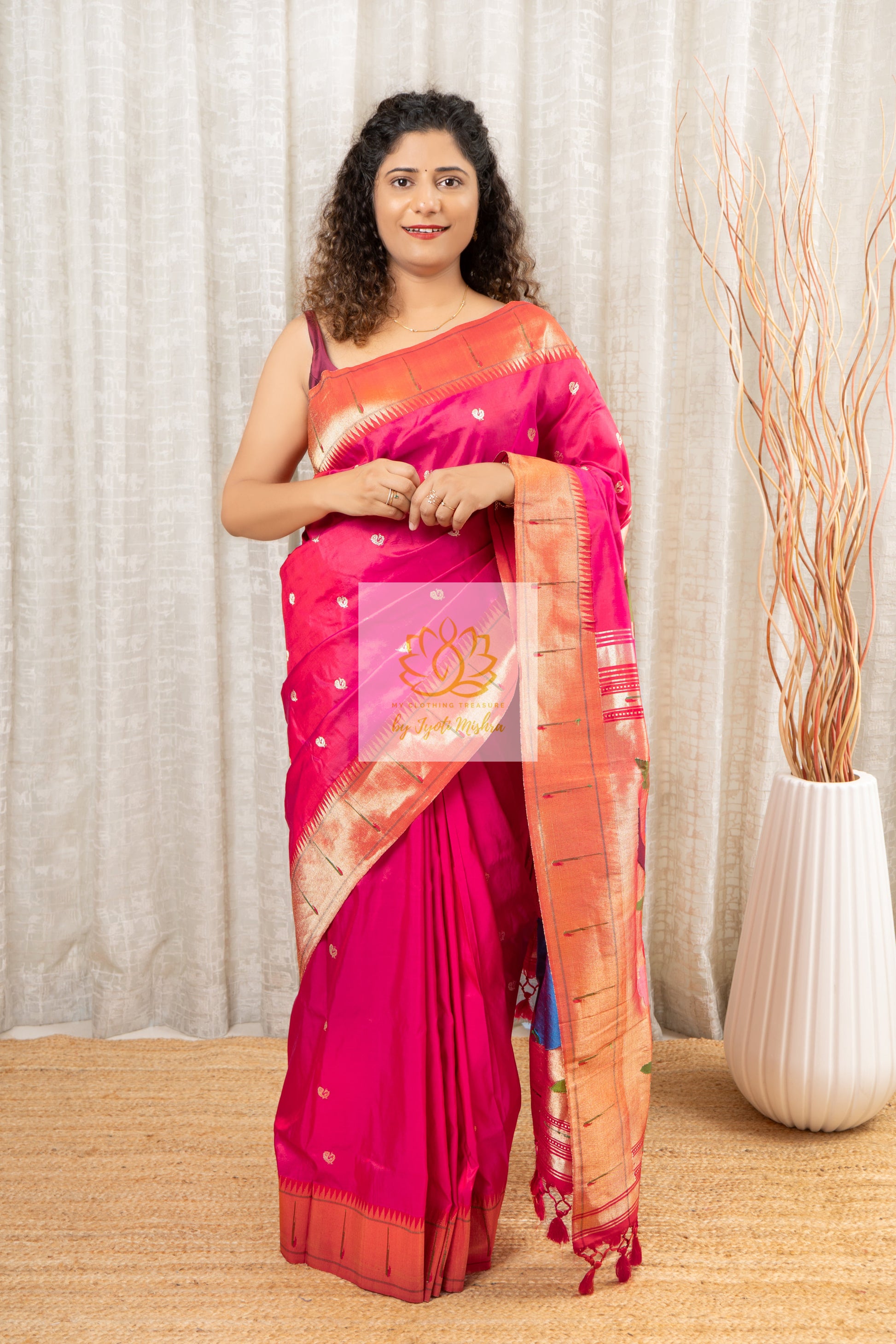 Muniya Border Pure Silk Paithani Saree With Peacock Palla Saree