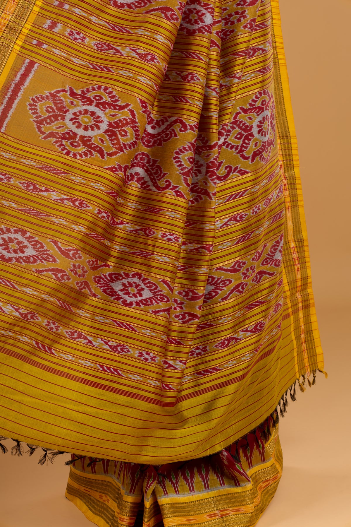 Exclusive Odisha Ikkat Nuapatna Silk Saree - Tarabali