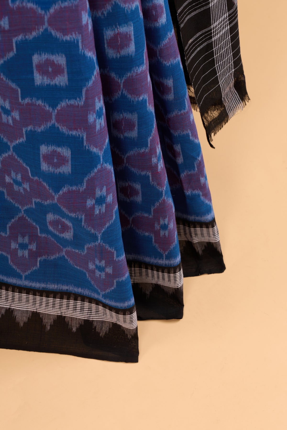 Odisha Ikkat Khandua Cotton Saree - Blue