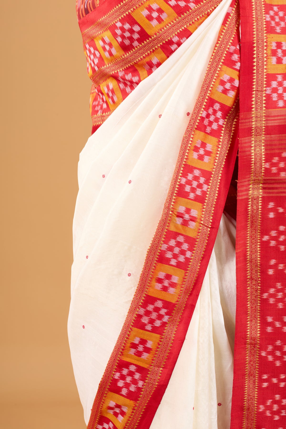 Double Pasapali Border Khandua Ikkat Silk Saree - Off White and Red