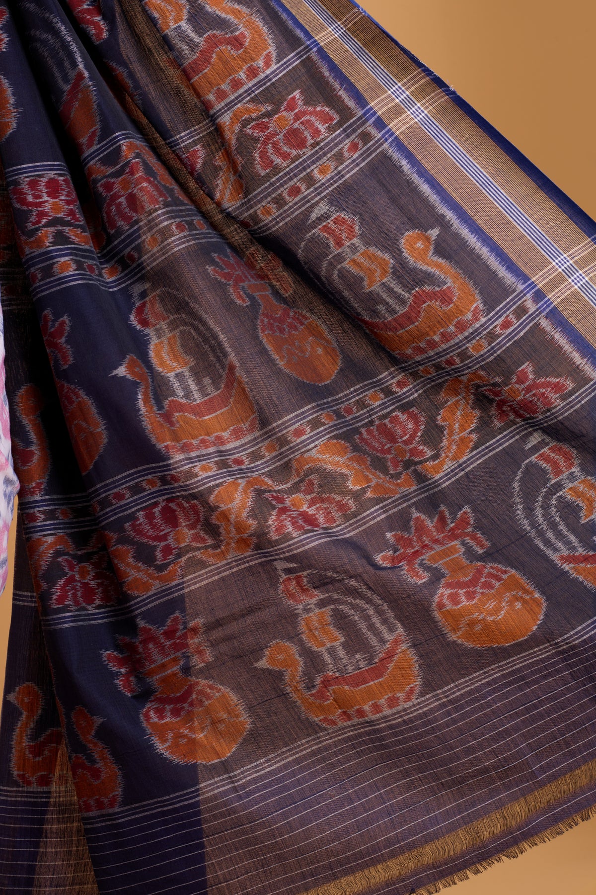 Odisha Ikkat Khandua Cotton Saree - White