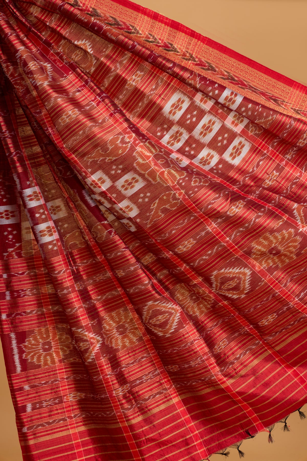 Nabakothi Khandua Silk Saree: Royal Blue