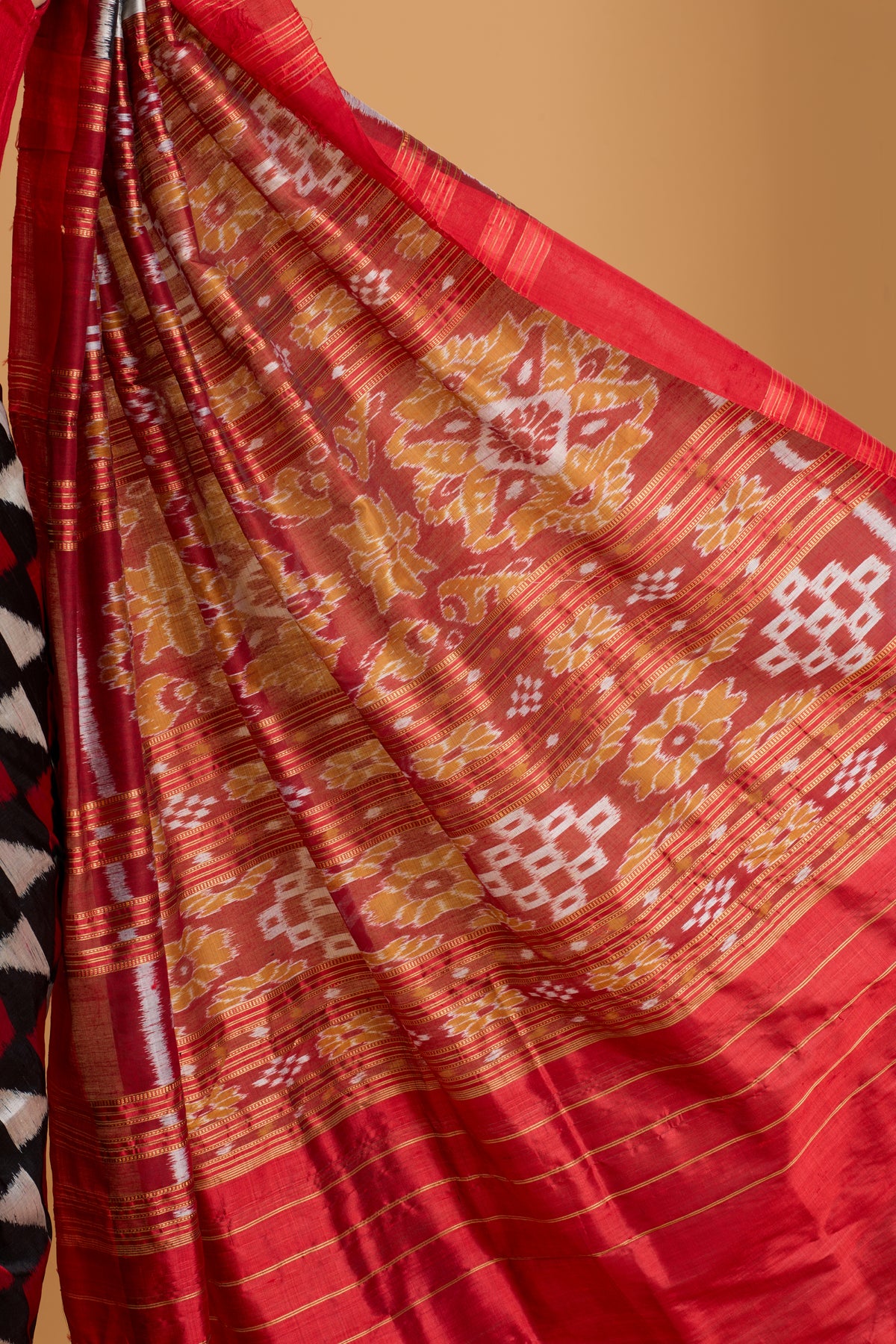 Exclusive Odisha Ikkat Khandua Silk Saree - Red & Black