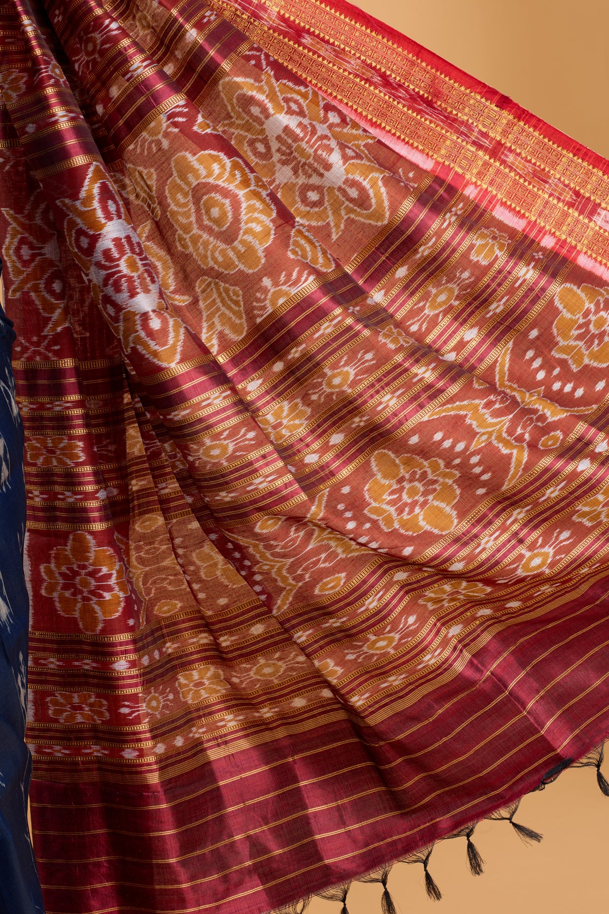 Odisha Ikkat Khandua Silk Saree- Teal