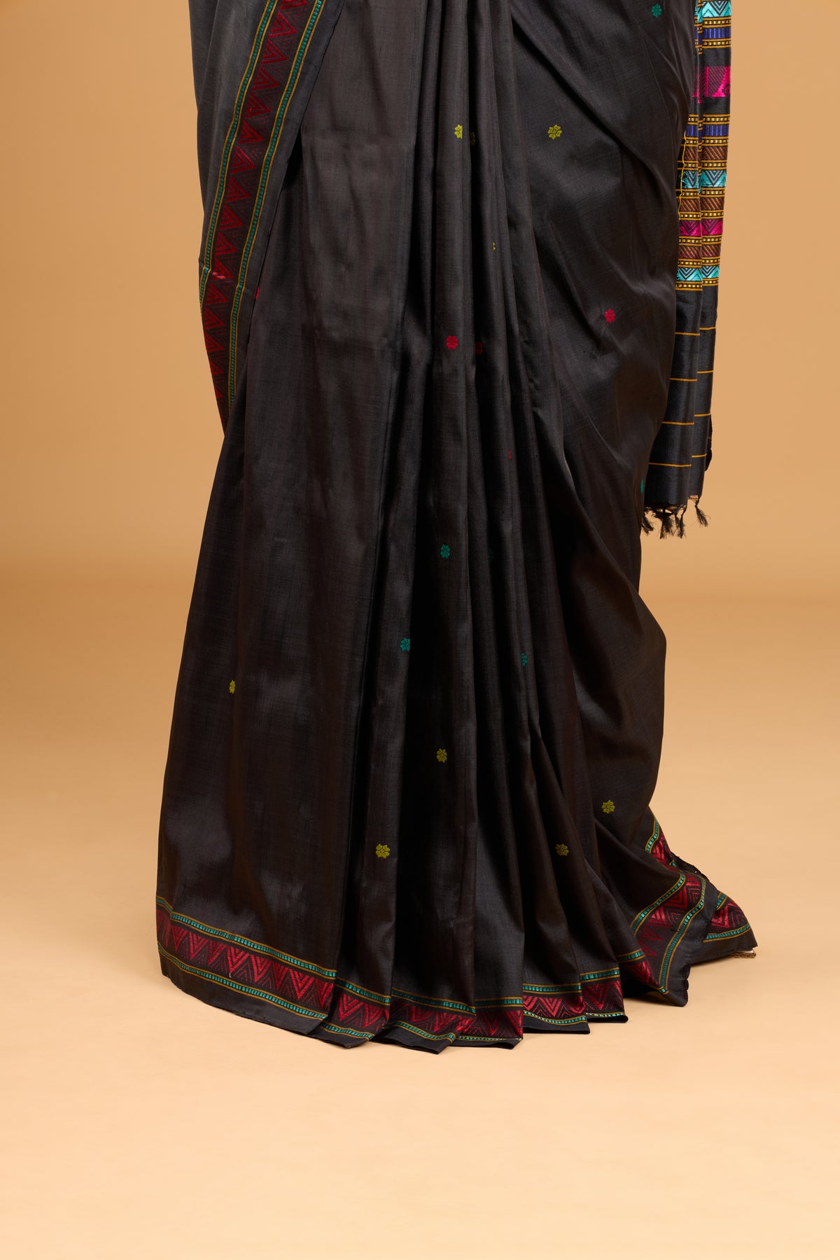 Exclusive Odisha Ikkat Dongria Pure Silk Saree