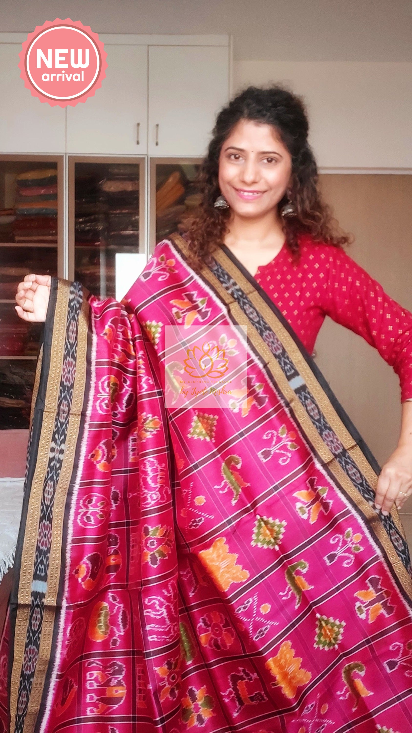 Nabakothi Khandua Silk Saree: Pink Saree