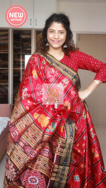 Load image into Gallery viewer, Nabakothi Khandua Silk Saree: Red Saree
