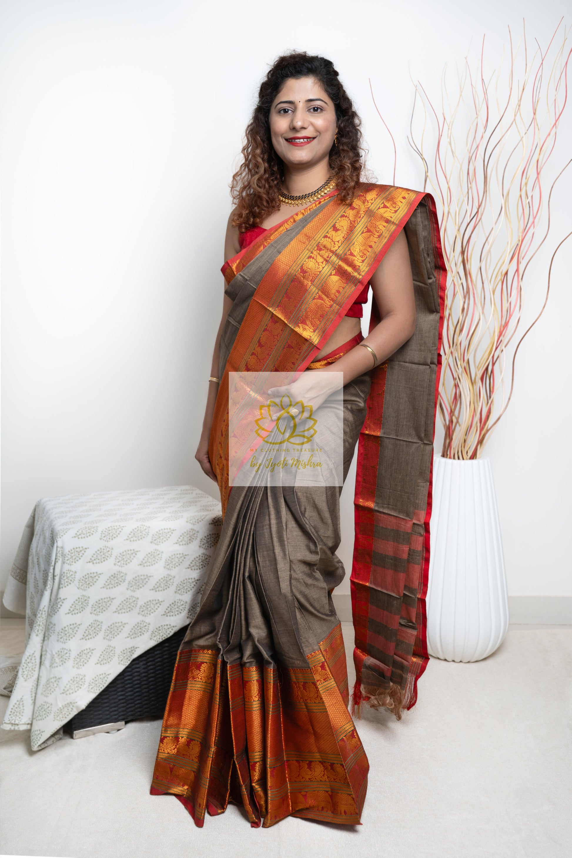 Narayanpet Mercerized Cotton Saree With Zari Border - Antique Gold 1