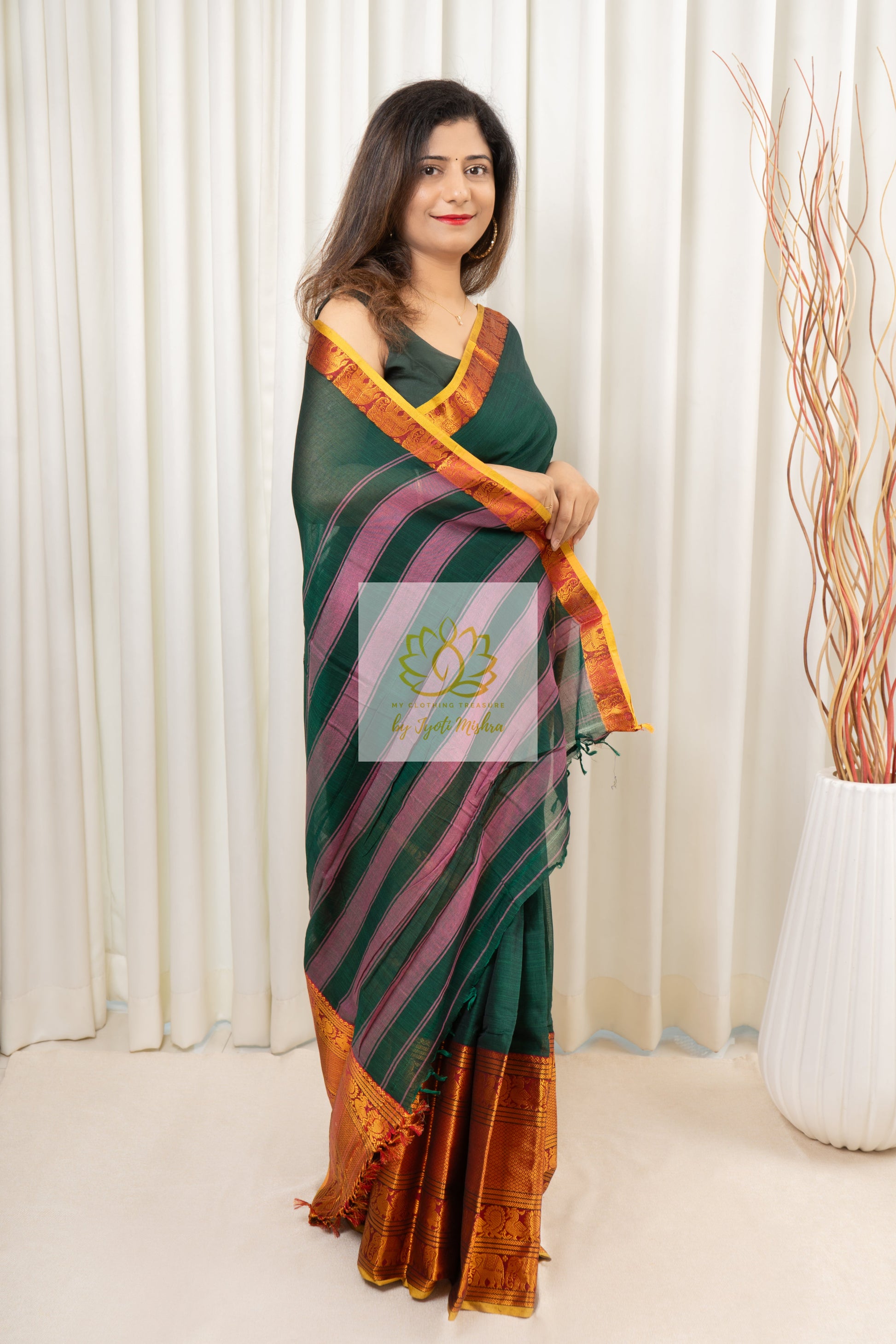 Narayanpet Mercerized Cotton Saree With Zari Border - Green 2