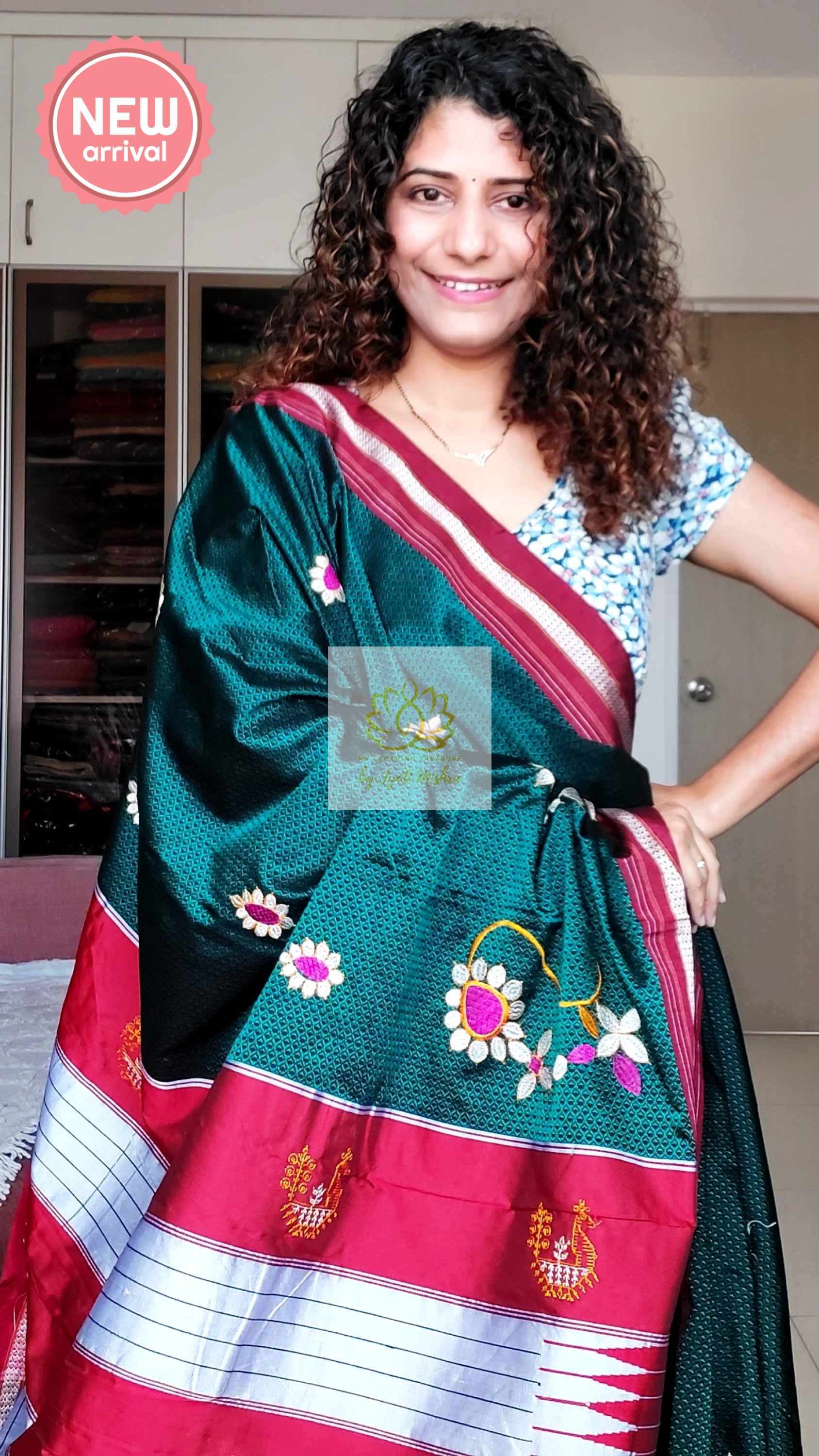 Nath Embroidery Traditional Maroon Border Khun Saree - Teal Green