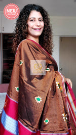 Load image into Gallery viewer, Nath Embroidery Traditional Red Border Khun Saree - Brown
