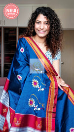 Load image into Gallery viewer, Nath Embroidery Traditional Red Border Khun Saree - Royal Blue
