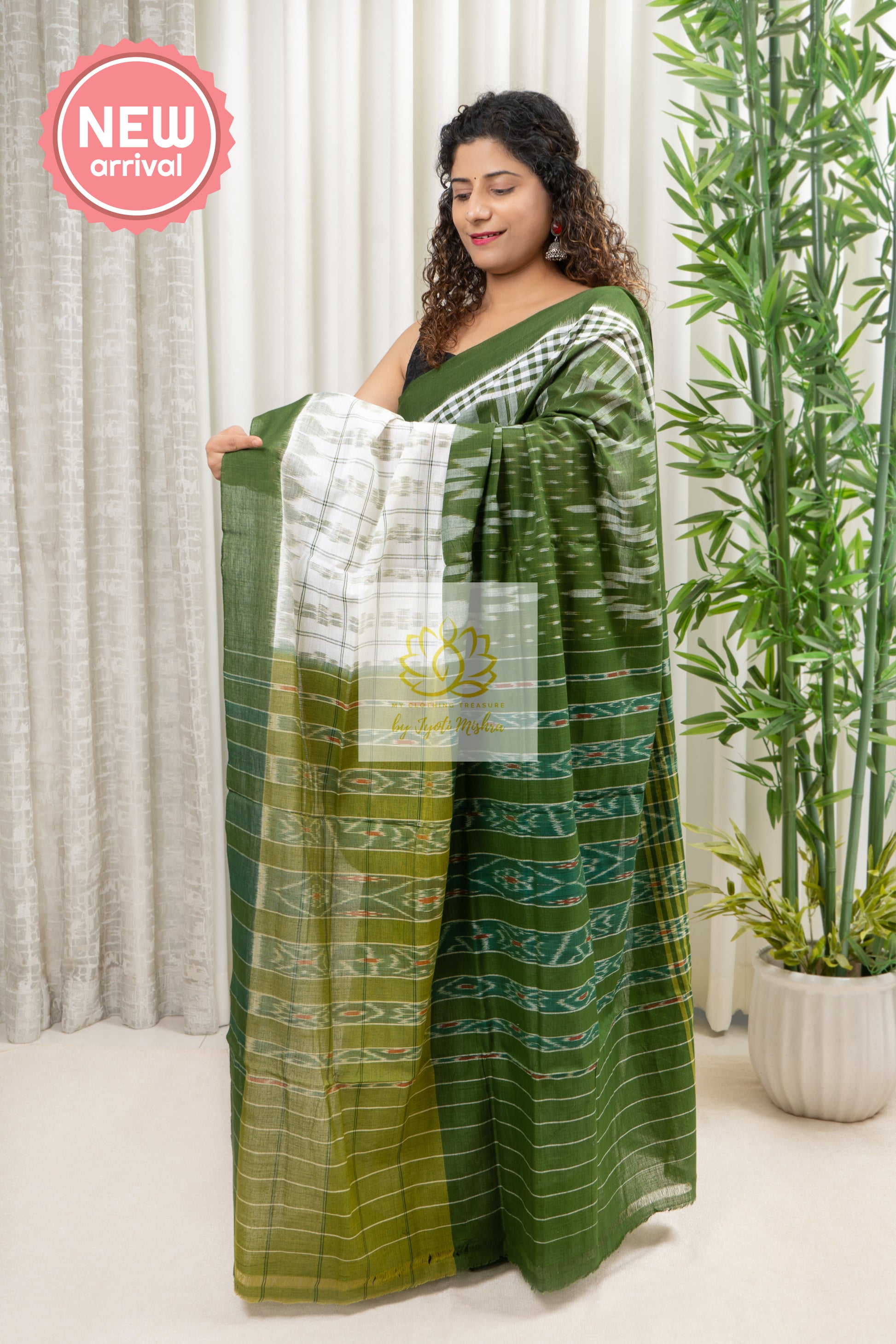 Odisha Ikkat Khandua Cotton Saree- Henna Green And White Saree