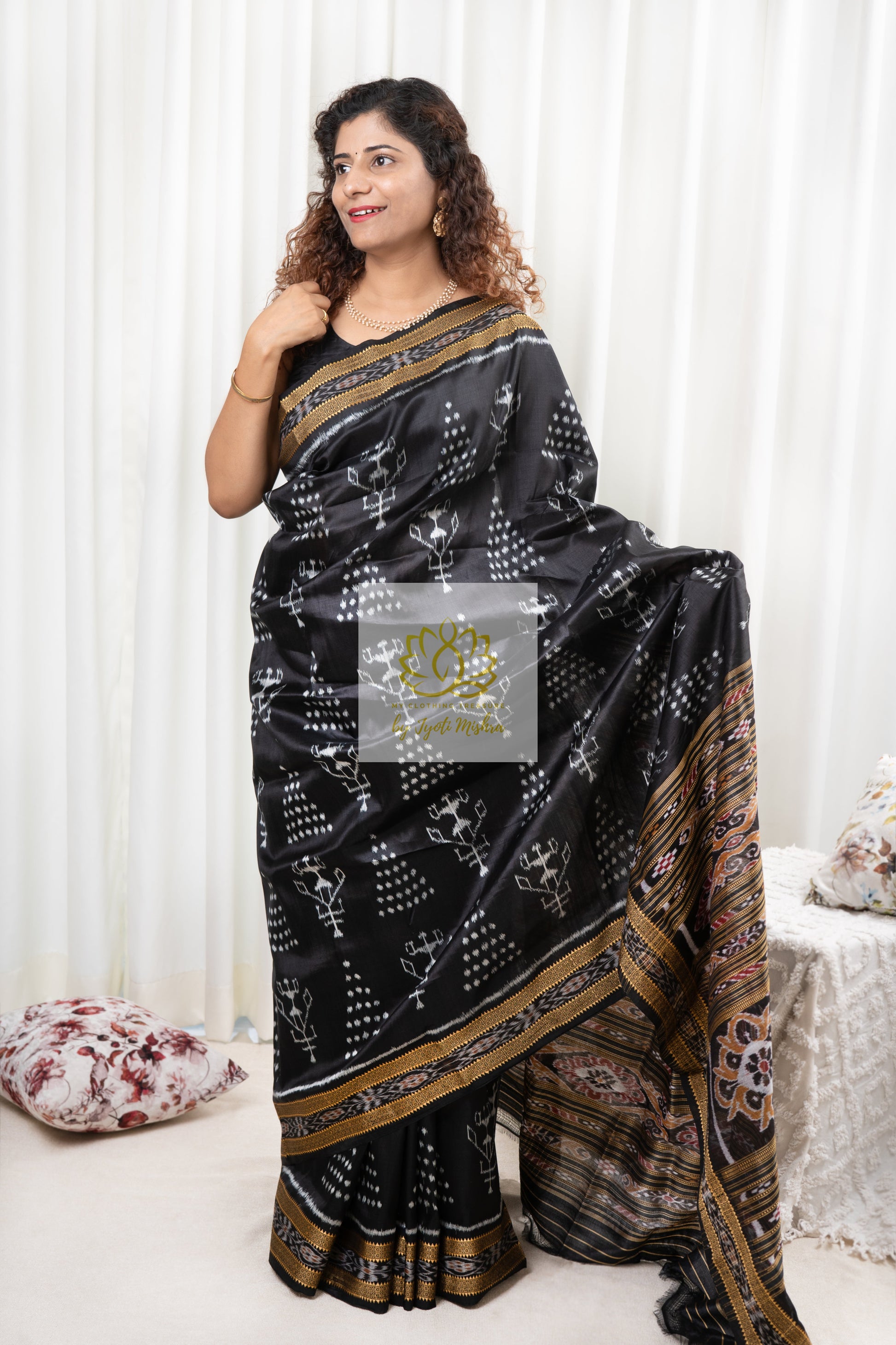 Odisha Ikkat Khandua Silk Saree - Black