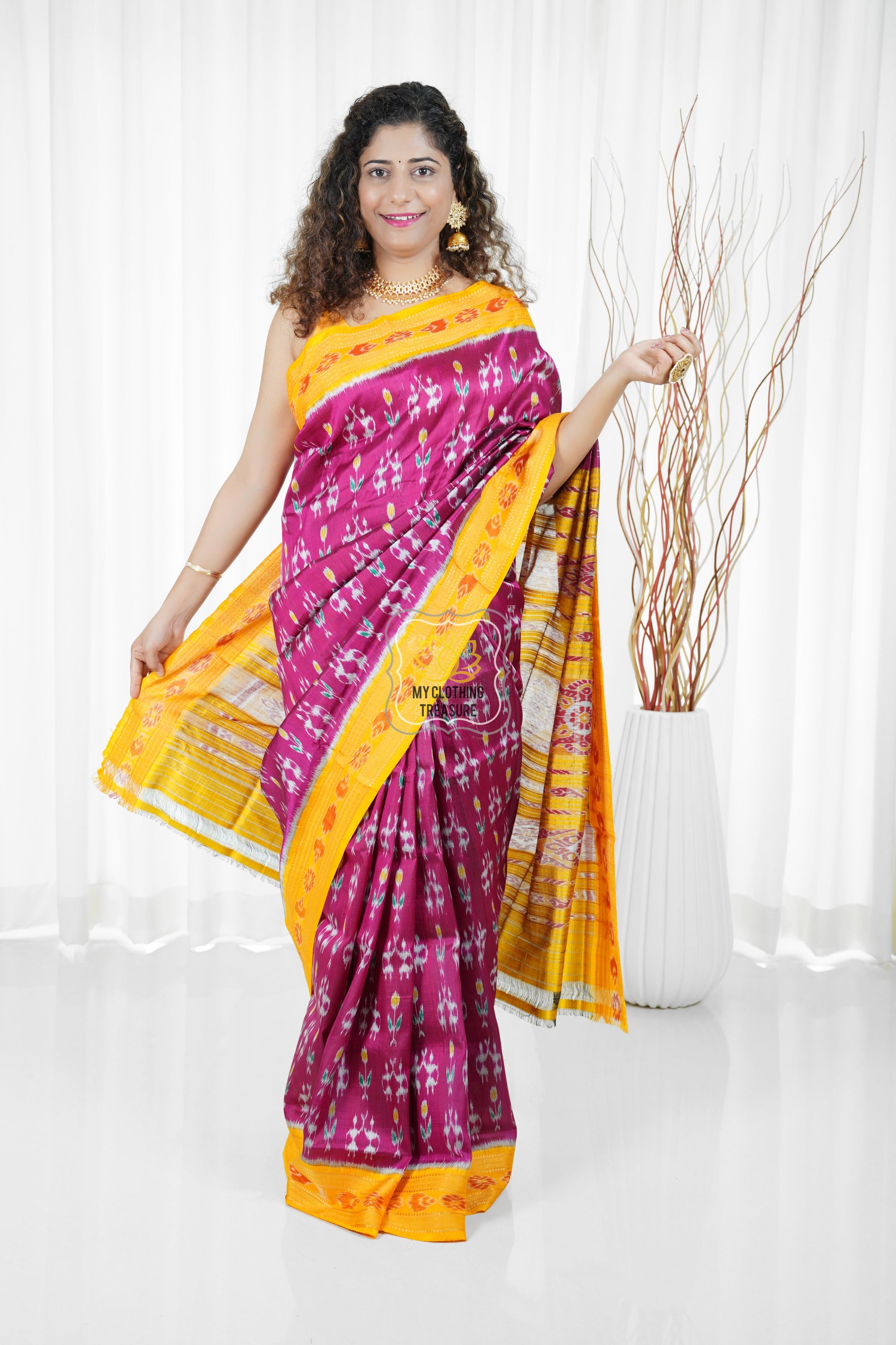 Odisha Ikkat Khandua Silk Saree - Magenta