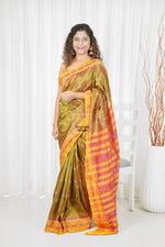 Load image into Gallery viewer, Odisha Ikkat Khandua Silk Saree - Mayura Chandrika- Dual Tone Henna
