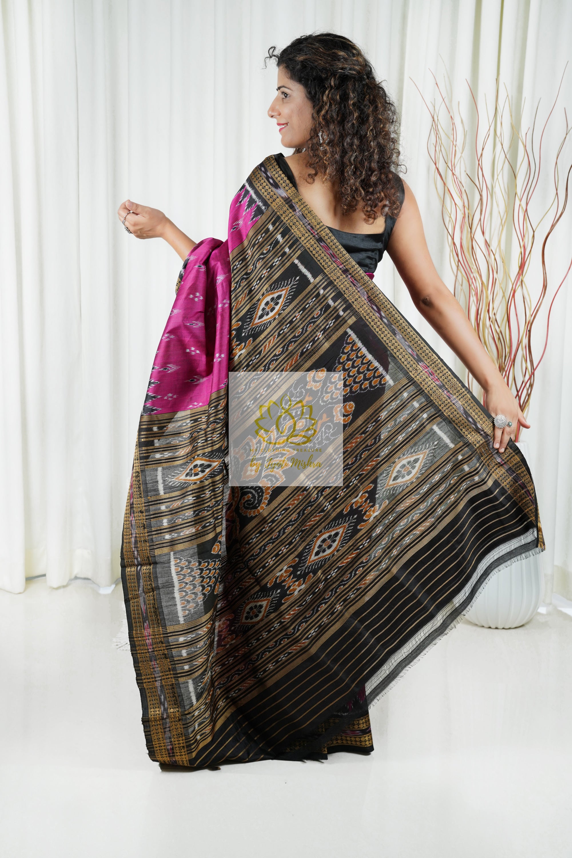 Odisha Ikkat Khandua Silk Saree - Mayura Chandrika- Magenta Wine