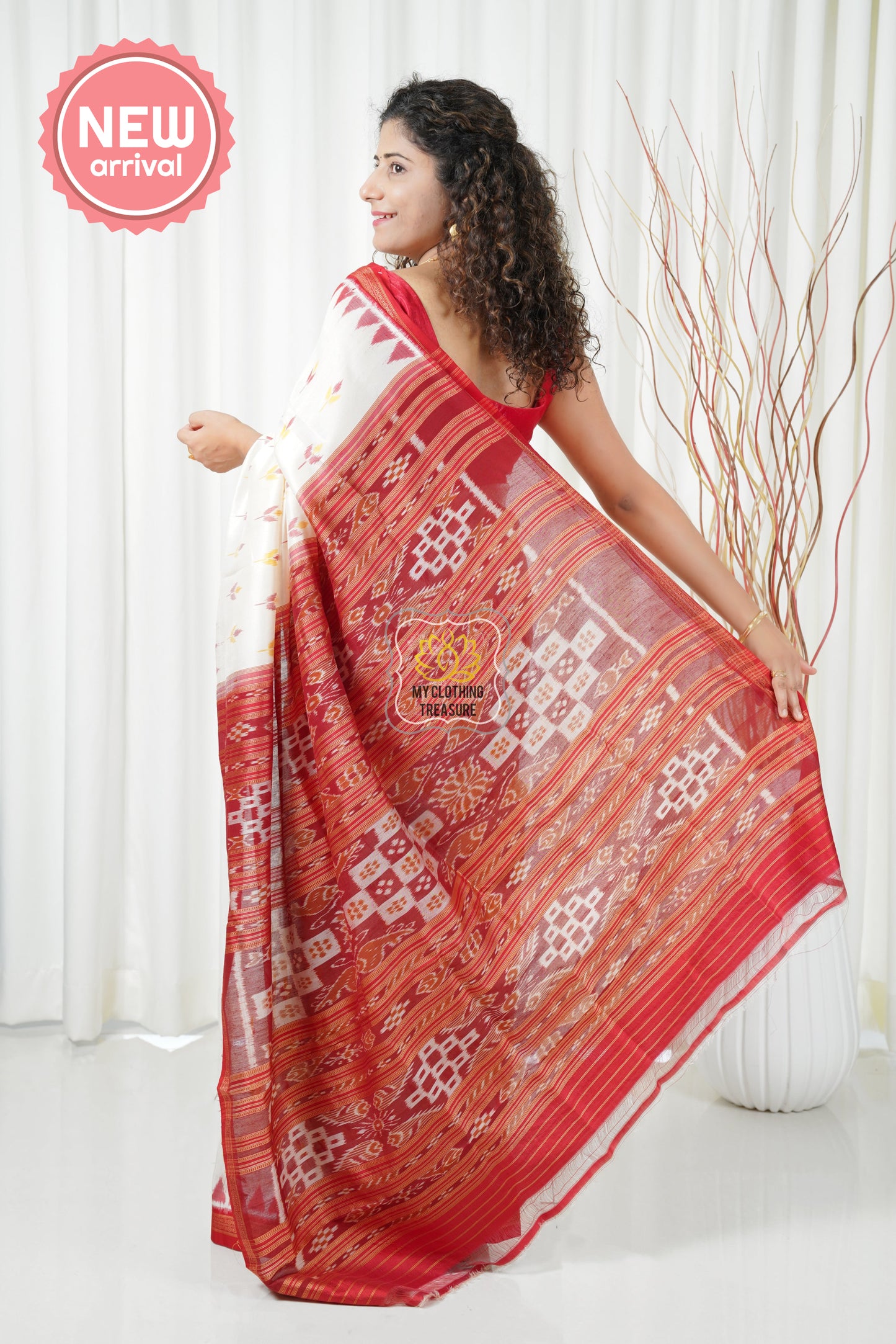 Odisha Ikkat Pure Silk Saree - Off White