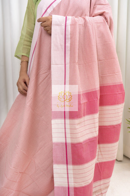 Off White Patteda Anchu Cotton Saree With Border (Pink Checks)