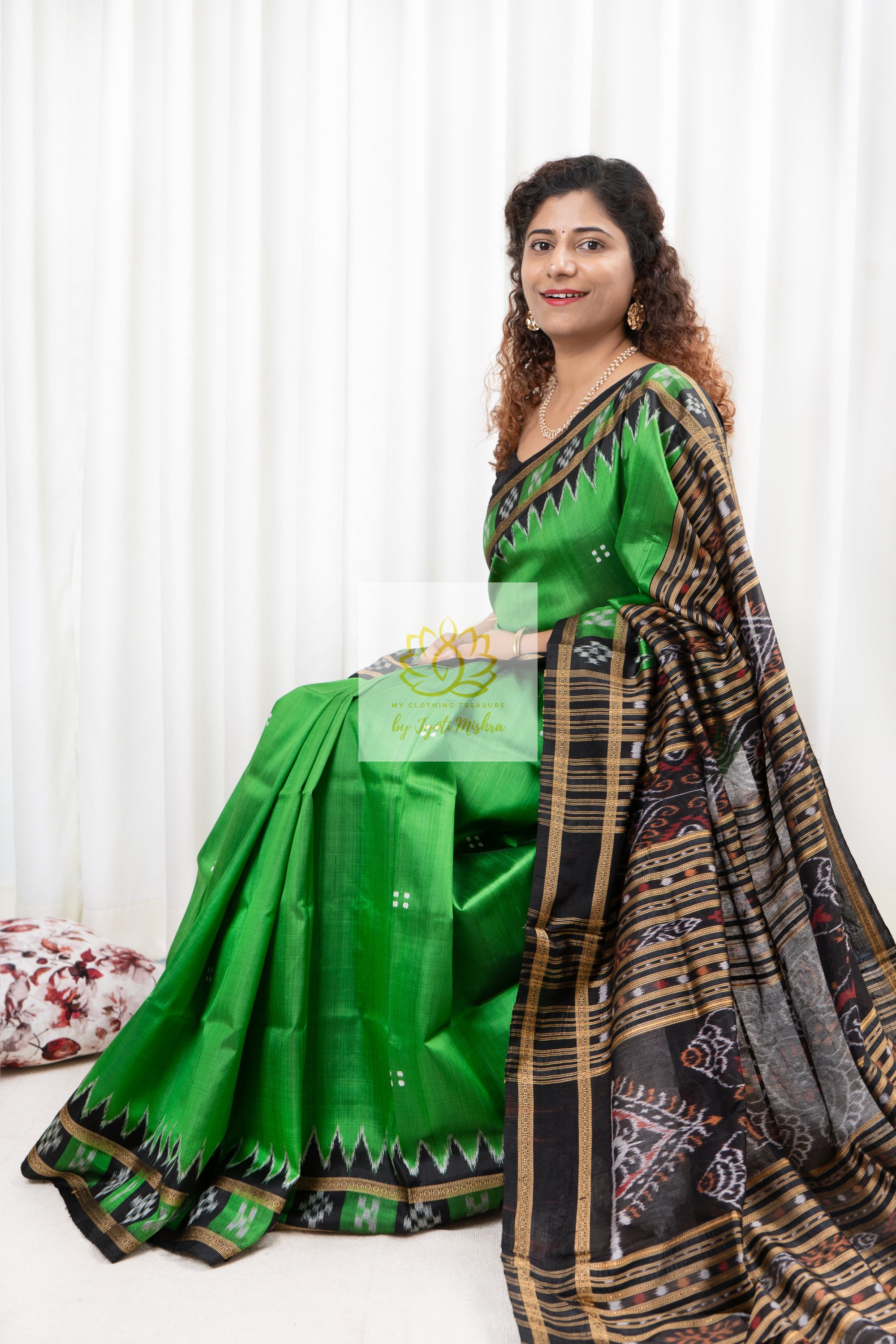 Pasapali Border Khandua Ikkat Silk Saree - Green