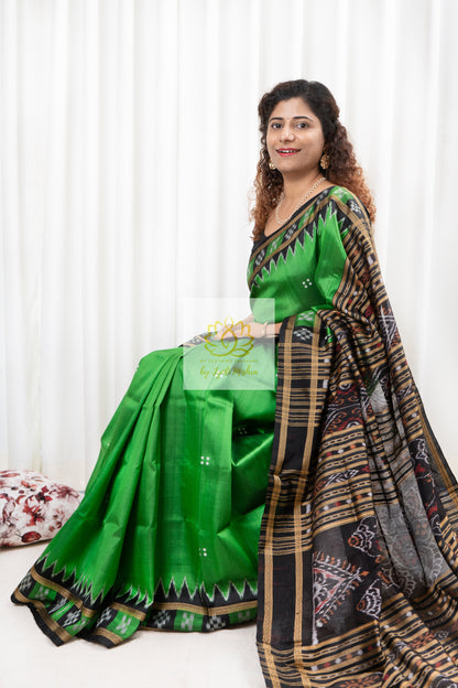 Pasapali Border Khandua Ikkat Silk Saree - Green