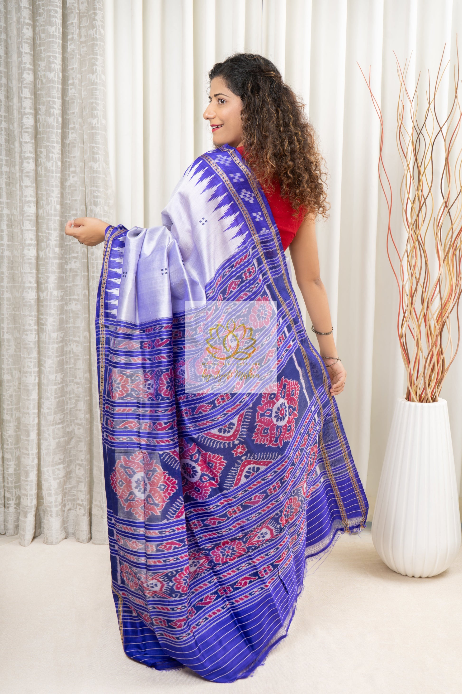 Pasapali Border Khandua Silk Saree - Silver