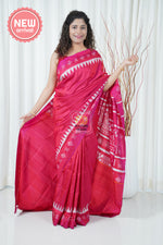 Load image into Gallery viewer, Pasapali Pallu Odisha Ikkat Khandua Silk Saree - Dual Tone Red
